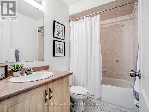 8 Thunderbird Trail, Brampton (Sandringham-Wellington), ON - Indoor Photo Showing Bathroom