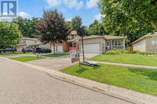 14 Potters Way, Woodstock, ON - Outdoor With Facade