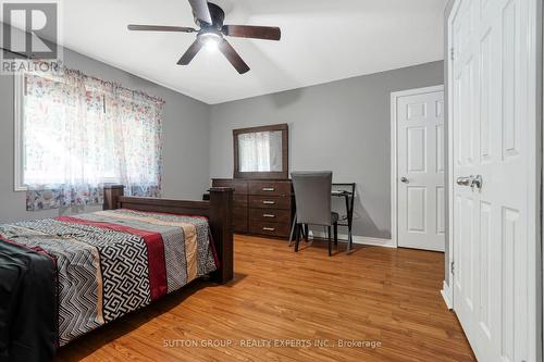 14 Potters Way, Woodstock, ON - Indoor Photo Showing Bedroom