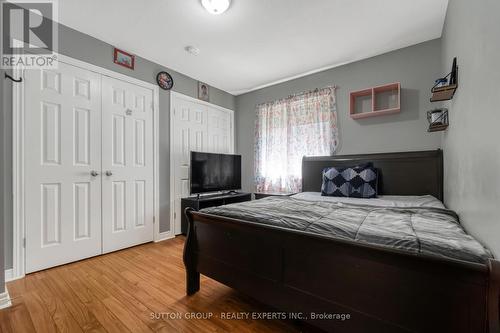 14 Potters Way, Woodstock, ON - Indoor Photo Showing Bedroom