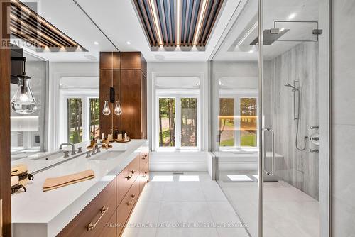 15466 The Gore Road, Caledon, ON - Indoor Photo Showing Bathroom