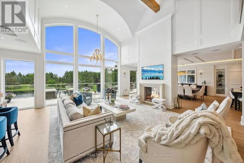 15466 The Gore Road, Caledon, ON - Indoor Photo Showing Living Room