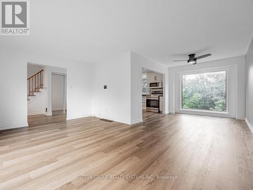 99 Mercury Road, Toronto (West Humber-Clairville), ON - Indoor Photo Showing Living Room