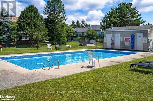 19 - 110 Napier Street, Blue Mountains, ON - Outdoor With In Ground Pool With Backyard