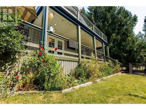 1405 Lepitzki Road, Creston, BC - Outdoor