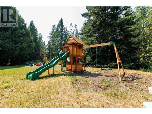 1405 Lepitzki Road, Creston, BC - Outdoor