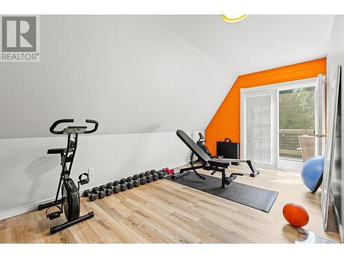 1405 Lepitzki Road, Creston, BC - Indoor Photo Showing Gym Room