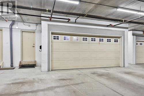 3 - 4135 Shipp Drive, Mississauga (City Centre), ON - Indoor Photo Showing Garage