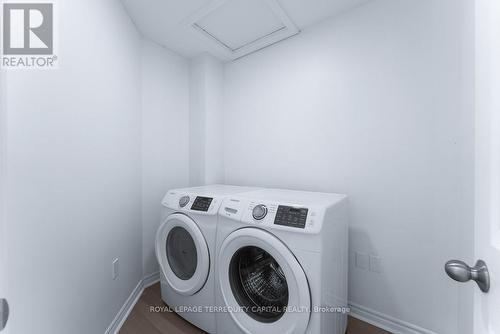 39 Forest Dale Drive, Barrie (Little Lake), ON - Indoor Photo Showing Laundry Room