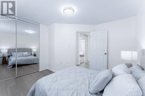 39 Forest Dale Drive, Barrie (Little Lake), ON - Indoor Photo Showing Bedroom