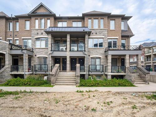 14-200 Veterans Dr N, Brampton, ON - Outdoor With Facade