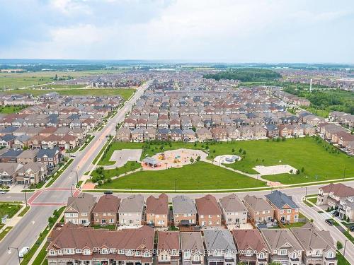 14-200 Veterans Dr N, Brampton, ON - Outdoor With View