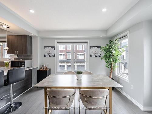 14-200 Veterans Dr N, Brampton, ON - Indoor Photo Showing Dining Room