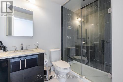 910A - 9088 Yonge Street, Richmond Hill (South Richvale), ON - Indoor Photo Showing Bathroom