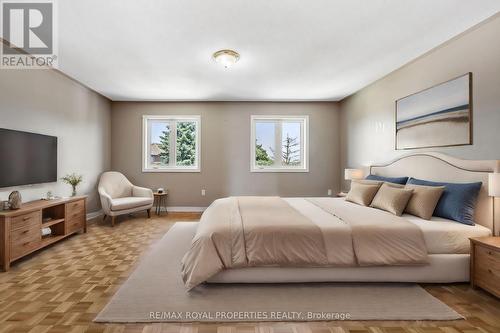 7173 Village Walk, Mississauga (Meadowvale Village), ON - Indoor Photo Showing Bedroom