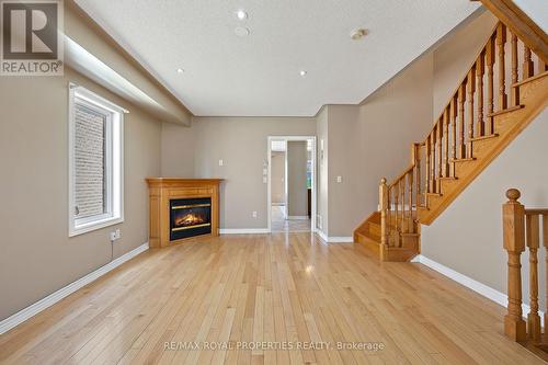 7173 Village Walk, Mississauga (Meadowvale Village), ON - Indoor Photo Showing Other Room With Fireplace