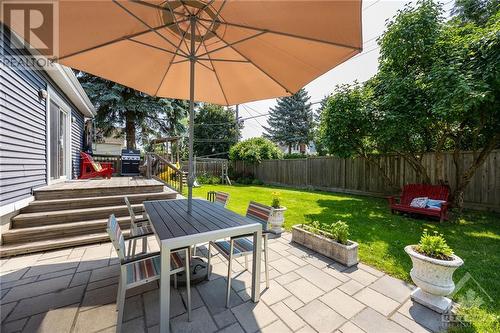 206 Sanford Avenue, Ottawa, ON - Outdoor