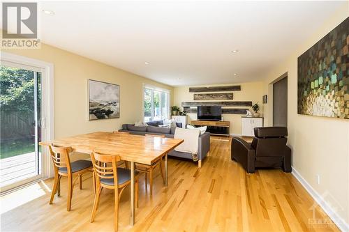 206 Sanford Avenue, Ottawa, ON - Indoor Photo Showing Dining Room