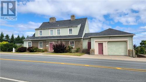 37 St-Pierre E Boulevard, Caraquet, NB - Outdoor With Facade