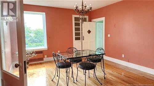 37 St-Pierre E Boulevard, Caraquet, NB - Indoor Photo Showing Dining Room