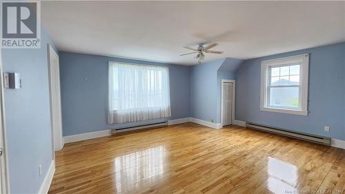 37 St-Pierre E Boulevard, Caraquet, NB - Indoor Photo Showing Other Room