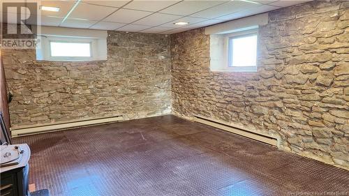 37 St-Pierre E Boulevard, Caraquet, NB - Indoor Photo Showing Other Room