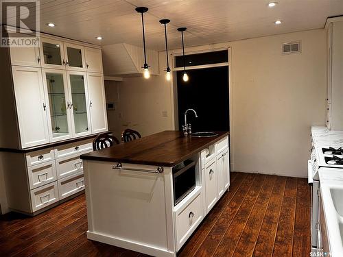 1306 Assiniboia Avenue, Grenfell, SK - Indoor Photo Showing Kitchen