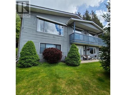 4390 Lakeshore Road Ne, Salmon Arm, BC - Outdoor