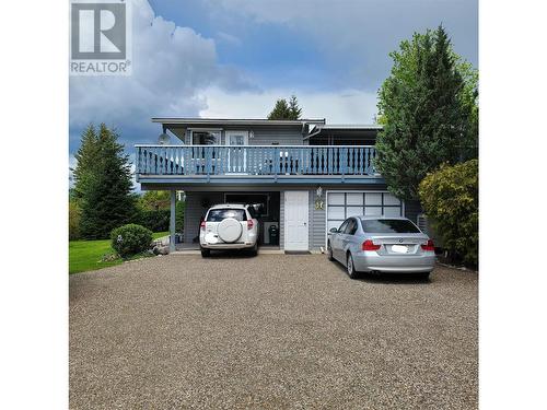 4390 Lakeshore Road Ne, Salmon Arm, BC - Outdoor