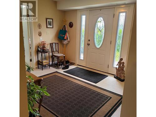 4390 Lakeshore Road Ne, Salmon Arm, BC - Indoor Photo Showing Other Room