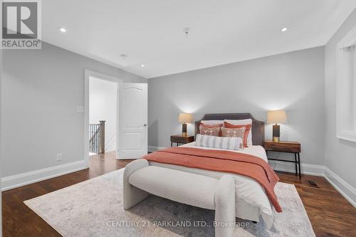 112 Oakcrest Avenue, Toronto (East End-Danforth), ON - Indoor Photo Showing Bedroom