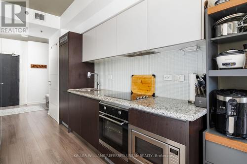 301 - 220 George Street, Toronto (Moss Park), ON - Indoor Photo Showing Kitchen