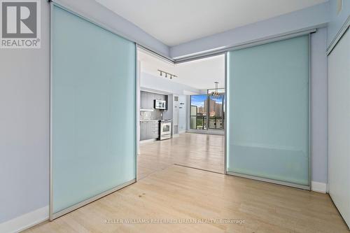 605 - 630 Queen Street E, Toronto (South Riverdale), ON - Indoor Photo Showing Other Room