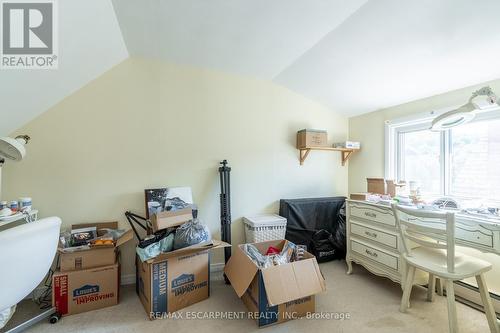 354 Cumberland Avenue, Hamilton (Blakeley), ON - Indoor Photo Showing Other Room