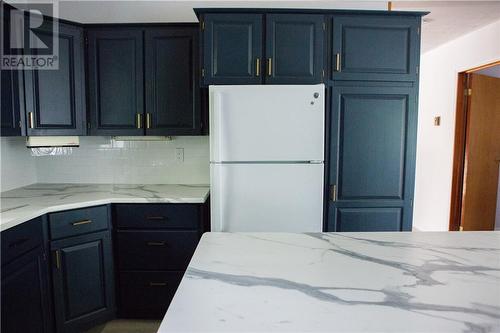 6404 King St., Mindemoya, ON - Indoor Photo Showing Kitchen