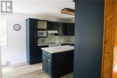 6404 King St., Mindemoya, ON - Indoor Photo Showing Kitchen