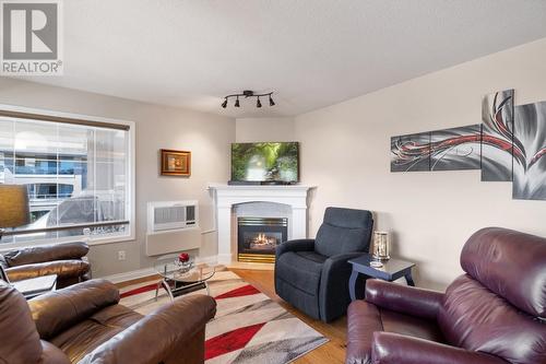 3870 Brown Road Unit# 303, West Kelowna, BC - Indoor Photo Showing Living Room With Fireplace