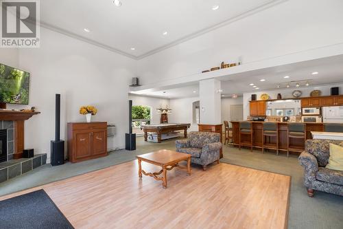 3870 Brown Road Unit# 303, West Kelowna, BC - Indoor Photo Showing Living Room