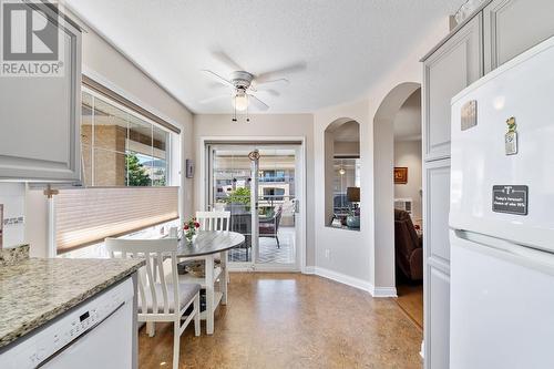 3870 Brown Road Unit# 303, West Kelowna, BC - Indoor Photo Showing Kitchen