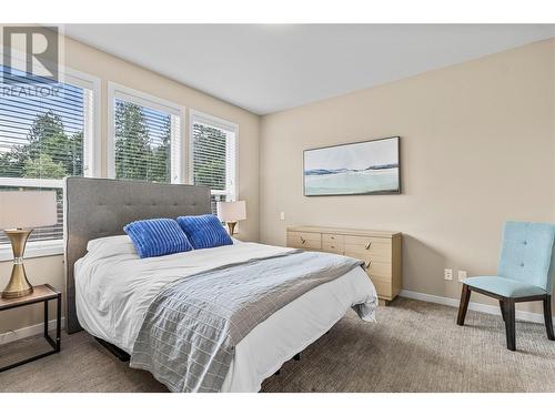 1611 10Th Street Sw Unit# 25, Salmon Arm, BC - Indoor Photo Showing Bedroom