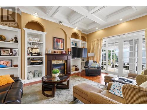 5610 Oyama Lake Road, Lake Country, BC - Indoor Photo Showing Living Room With Fireplace