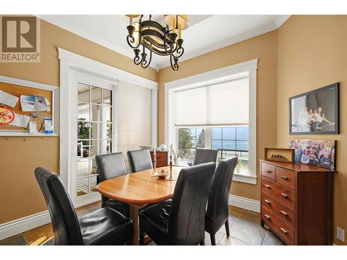 5610 Oyama Lake Road, Lake Country, BC - Indoor Photo Showing Dining Room