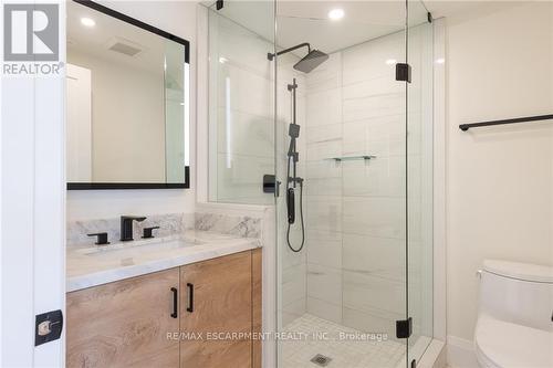 249 Rebecca Street, Oakville (Old Oakville), ON - Indoor Photo Showing Bathroom