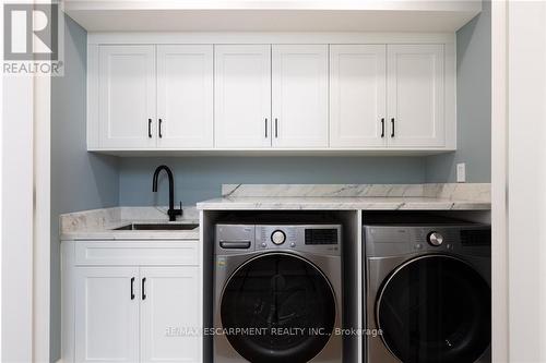 249 Rebecca Street, Oakville (Old Oakville), ON - Indoor Photo Showing Laundry Room