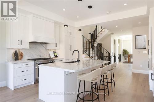 249 Rebecca Street, Oakville (Old Oakville), ON - Indoor Photo Showing Kitchen With Upgraded Kitchen