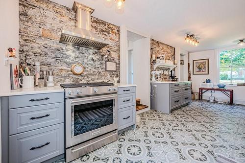 44 King Street, Port Colborne, ON - Indoor Photo Showing Kitchen