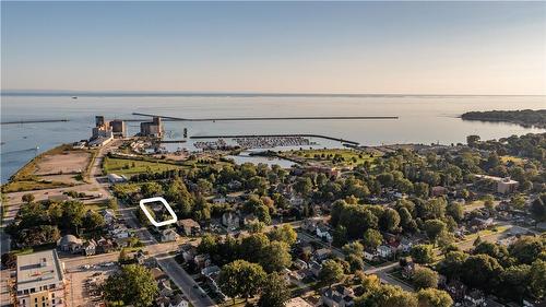 44 King Street, Port Colborne, ON - Outdoor With Body Of Water With View