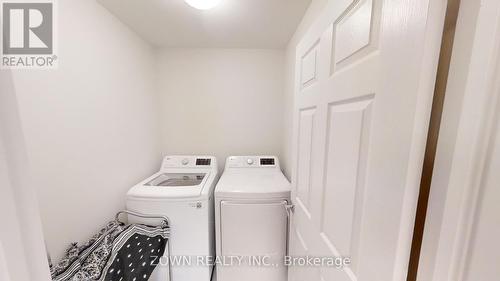 396 Ventoux Avenue, Ottawa (Cumberland), ON - Indoor Photo Showing Laundry Room