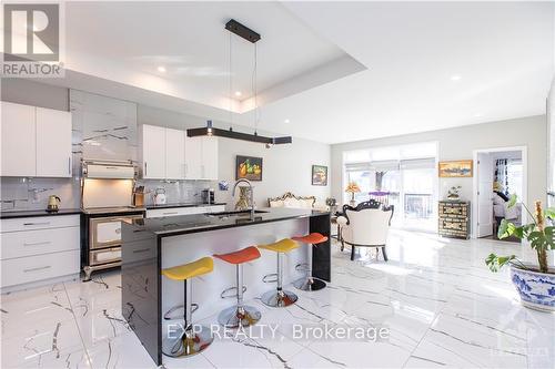 65 Granite Street, Prescott And Russell, ON - Indoor Photo Showing Kitchen With Upgraded Kitchen