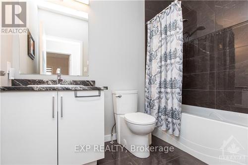 65 Granite Street, Prescott And Russell, ON - Indoor Photo Showing Bathroom